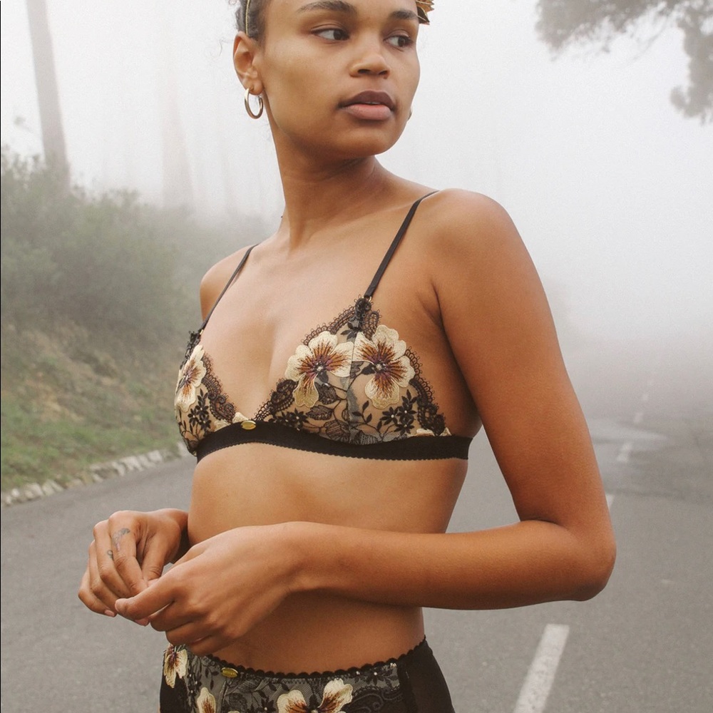 Nette Rose 32b Bernie Triangle Bralette - image 1